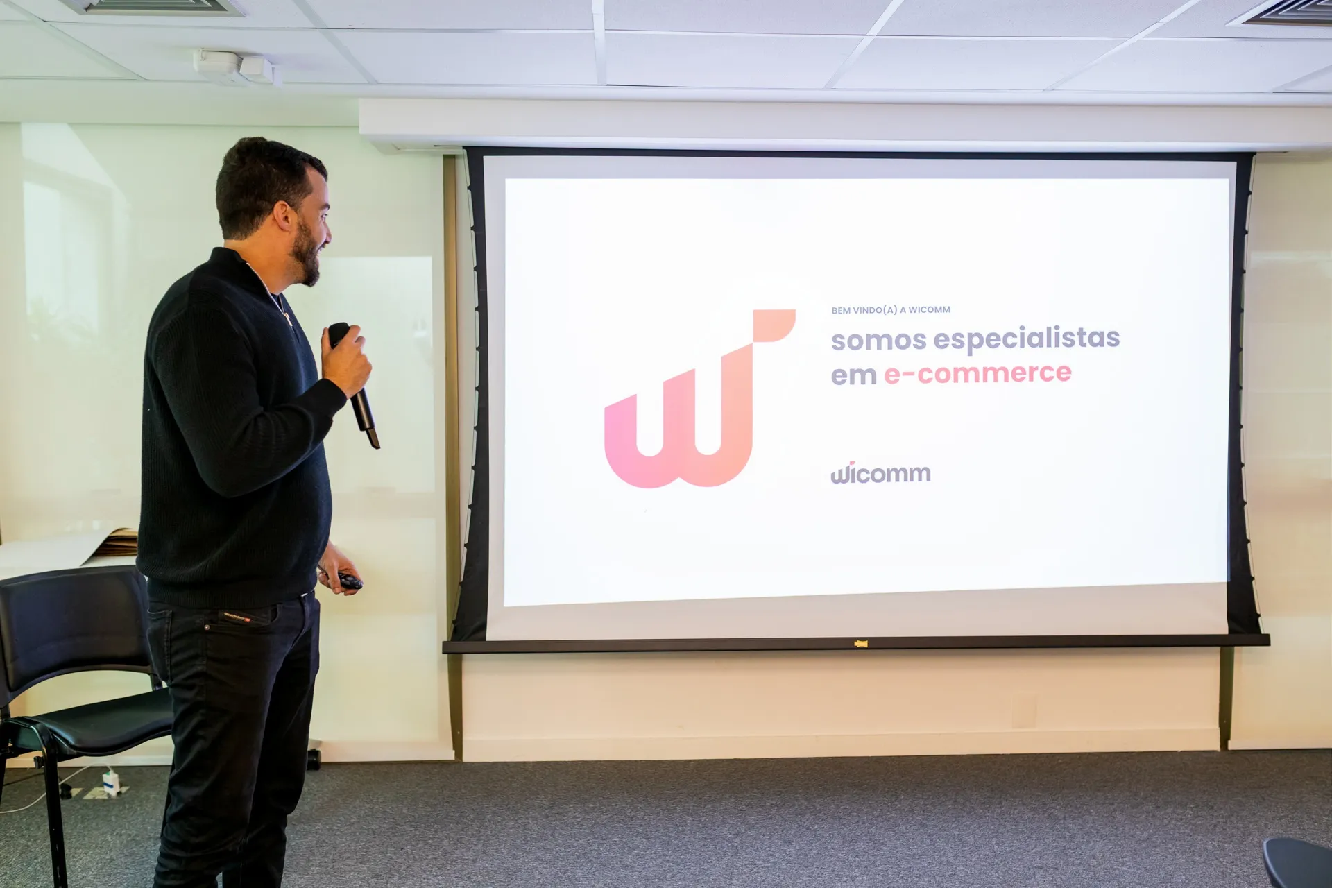Conecta Labs