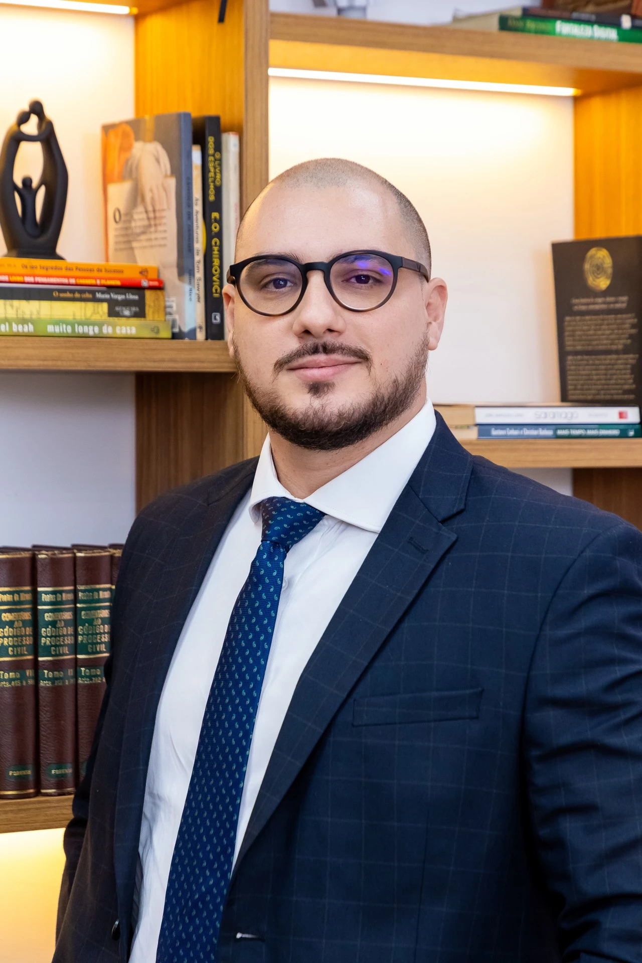 Escritorio Yuri Peixoto